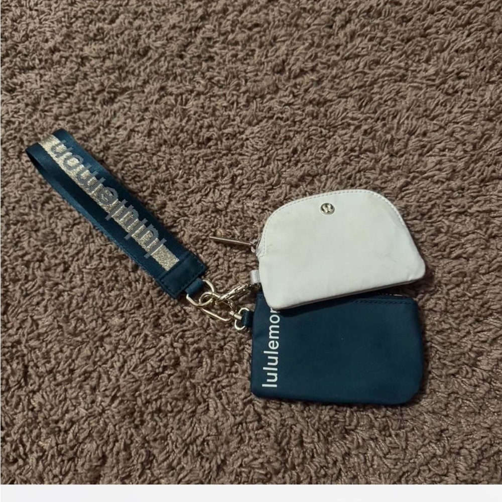 Lululemon Athletica White and Blue Wristlet Set